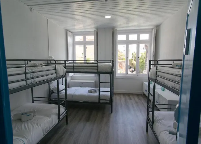 Change The World Hostels - Cascais - Estoril