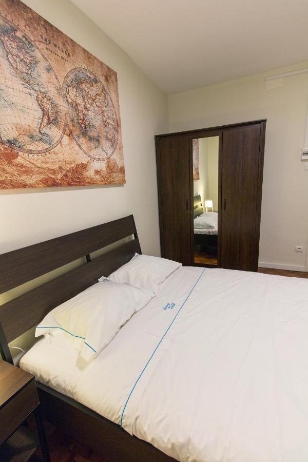 Change The World - Cascais - Hostel Estoril